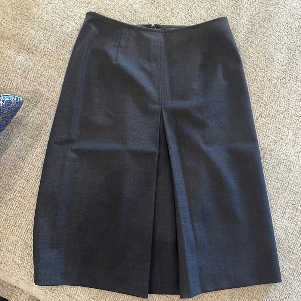 Eddie Bauer pleated front pencil skirt $30. Size 4